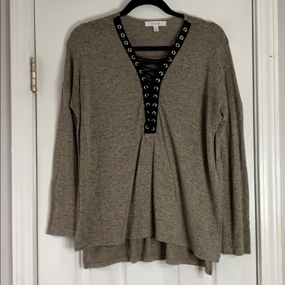 Long sleeve lace up shirt